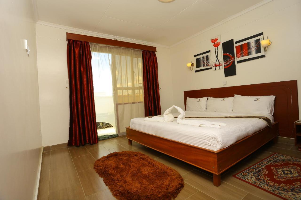 Merril Hotel エルドレット エクステリア 写真